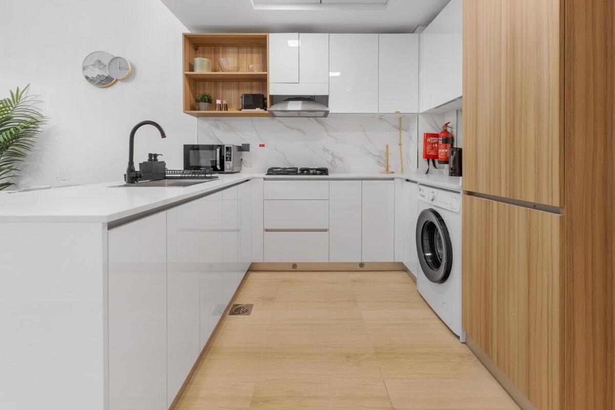 Modern 1br Hideaway - Peaceful & - Boulevard Apartment Dubai